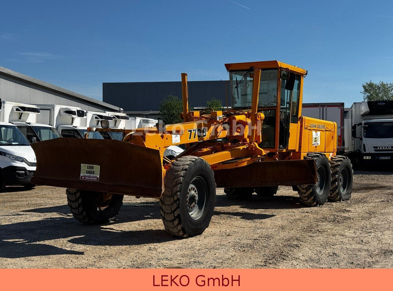 John Deere 770B - ممهدة: صورة 3 John Deere 770B - ممهدة: صورة 3