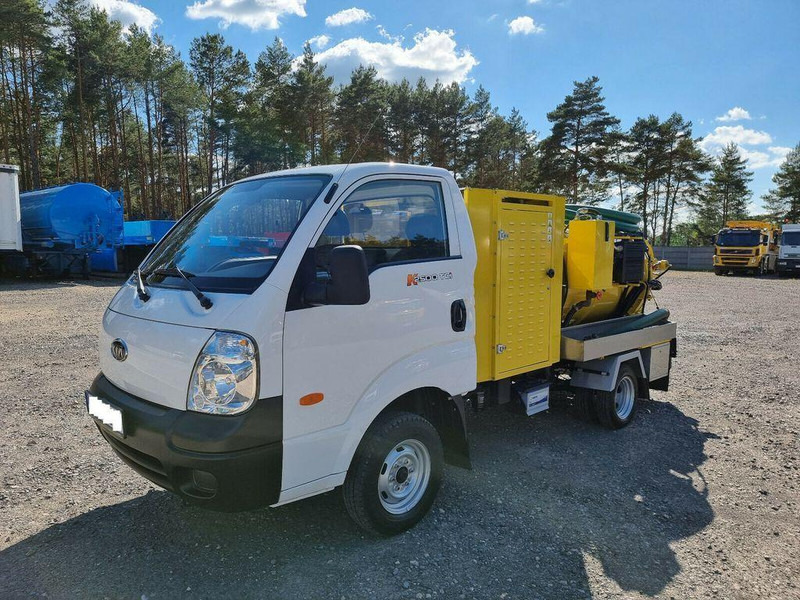 Kia Csatornatisztító - شاحنة الشفط: صورة 2 Kia Csatornatisztító - شاحنة الشفط: صورة 2