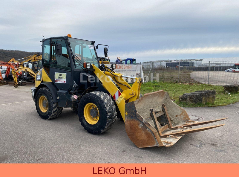 Komatsu WA70-6 Schnellwechsler - اللودر بعجل: صورة 1 Komatsu WA70-6 Schnellwechsler - اللودر بعجل: صورة 1