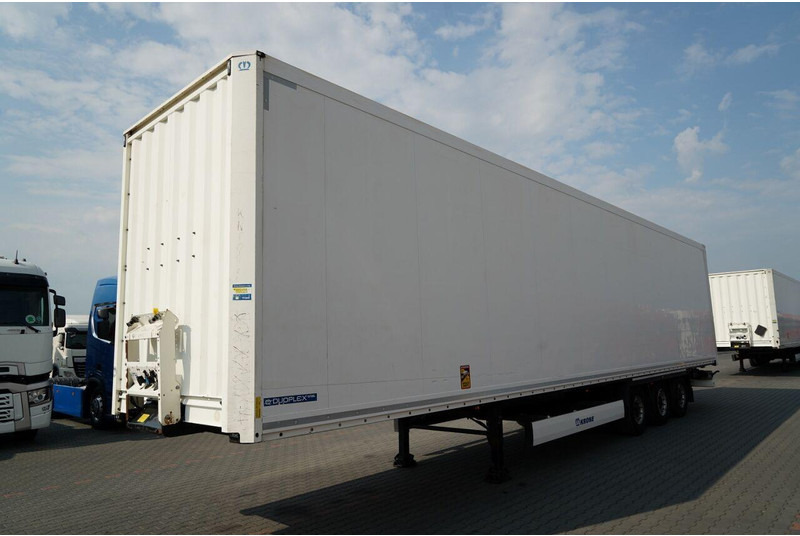 Krone  - نصف مقطورة صندوق مغلق: صورة 4 Krone  - نصف مقطورة صندوق مغلق: صورة 4