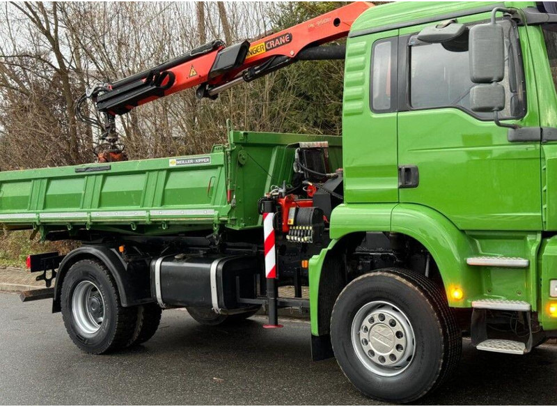MAN TGA 18.360 Meiller 3-Way Tipper + Crane Palfinger PK 9501 - شاحنة قلاب, شاحنة كرين: صورة 5 MAN TGA 18.360 Meiller 3-Way Tipper + Crane Palfinger PK 9501 - شاحنة قلاب, شاحنة كرين: صورة 5