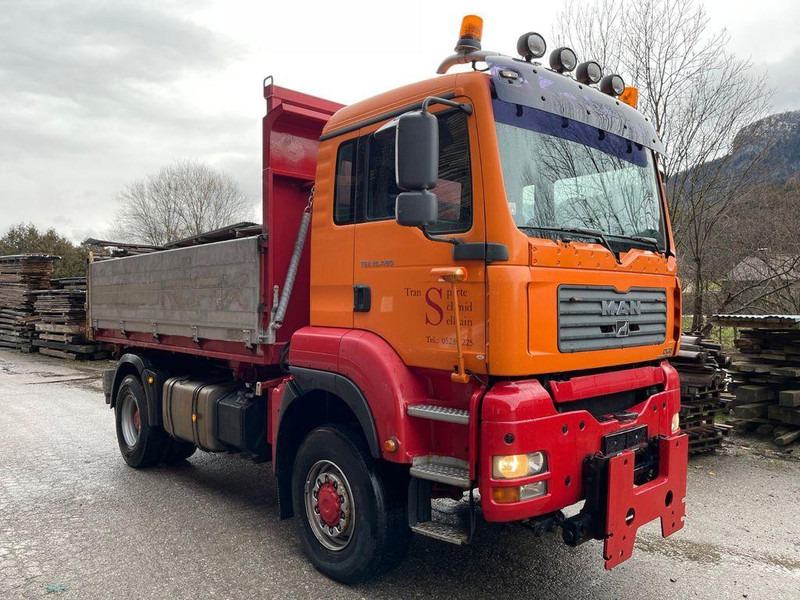 MAN TGA 18.480 3 way tipper + snowplow 4x4 - شاحنة قلاب: صورة 3 MAN TGA 18.480 3 way tipper + snowplow 4x4 - شاحنة قلاب: صورة 3