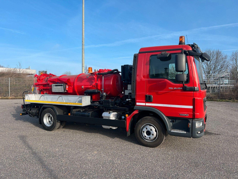 MAN TGL 10.180 Suction & pressure & rinsing truck - شاحنة الشفط: صورة 3 MAN TGL 10.180 Suction & pressure & rinsing truck - شاحنة الشفط: صورة 3