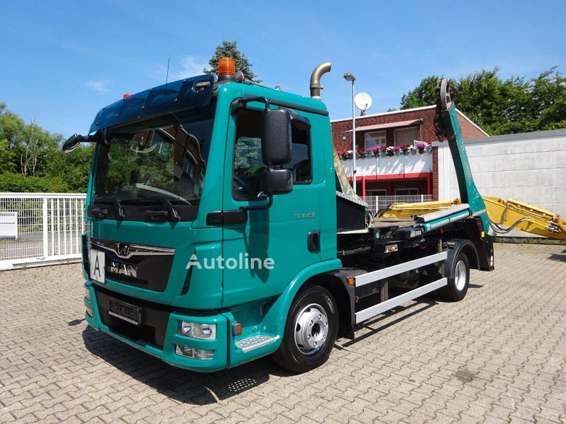 MAN TGL 12.250 - Skip loader - شاحنة نقل المخلفات: صورة 1 MAN TGL 12.250 - Skip loader - شاحنة نقل المخلفات: صورة 1