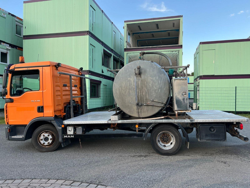 MAN TGL 8.180 Vacuum truck / Toilet Cleaner - شاحنة الشفط: صورة 3 MAN TGL 8.180 Vacuum truck / Toilet Cleaner - شاحنة الشفط: صورة 3
