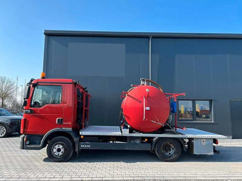 MAN TGL 8.180 - Vacuum truck - شاحنة الشفط: صورة 4 MAN TGL 8.180 - Vacuum truck - شاحنة الشفط: صورة 4