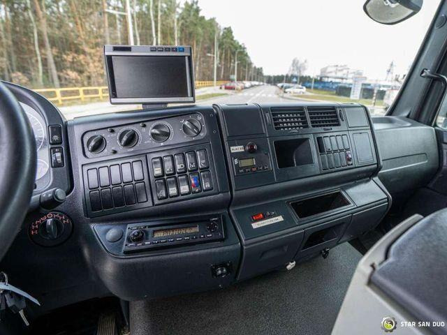 شاحنات مسطحة, شاحنة كرين MAN TGM 13.290 4x4 FASSI F40B22 Crane Camper DOKA: صورة 15