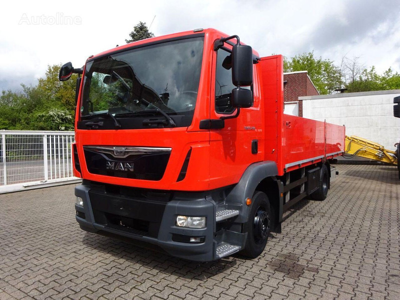 MAN TGM 15.250 Flatbed - شاحنات مسطحة: صورة 2 MAN TGM 15.250 Flatbed - شاحنات مسطحة: صورة 2
