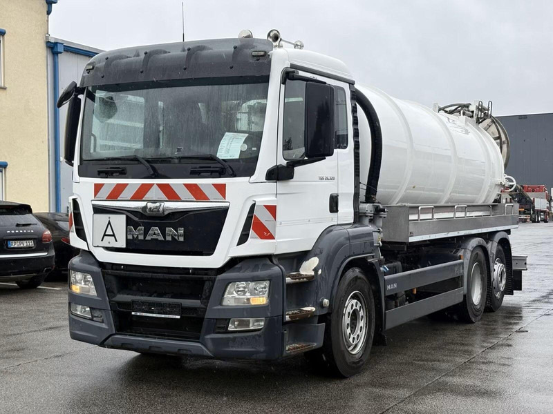 MAN TGS 26.320 - Vacuum truck - شاحنة الشفط: صورة 1 MAN TGS 26.320 - Vacuum truck - شاحنة الشفط: صورة 1