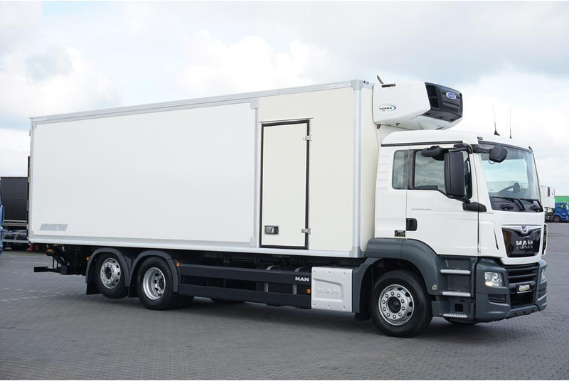 MAN TGS / 26.360 / EURO 6 / CHŁODNIA + WINDA / 20 PALET - شاحنة الفريزر: صورة 4 MAN TGS / 26.360 / EURO 6 / CHŁODNIA + WINDA / 20 PALET - شاحنة الفريزر: صورة 4