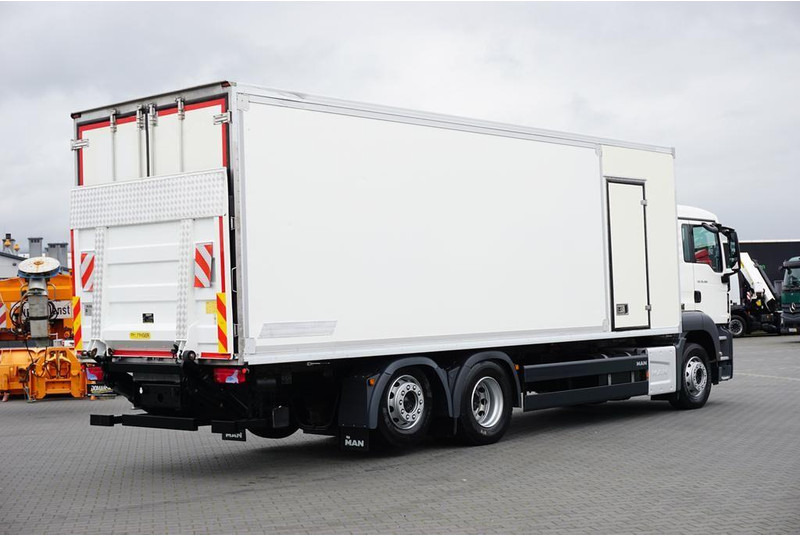 MAN TGS / 26.360 / EURO 6 / CHŁODNIA + WINDA / 20 PALET - شاحنة الفريزر: صورة 5 MAN TGS / 26.360 / EURO 6 / CHŁODNIA + WINDA / 20 PALET - شاحنة الفريزر: صورة 5