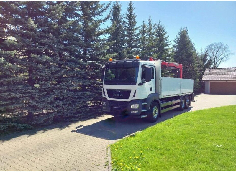 MAN TGS 26.400 Flatbed + Crane Palfinger PK 23001L - شاحنات مسطحة, شاحنة كرين: صورة 2 MAN TGS 26.400 Flatbed + Crane Palfinger PK 23001L - شاحنات مسطحة, شاحنة كرين: صورة 2