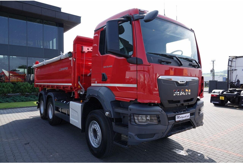MAN TGS 33.440 / 6X4 / WYWROTKA 3 STRONNA / HYDROBURTA / BORDMATIC / MAN TGS 33.440 / 6X4 / WYWROTKA 3 STRONNA / HYDROBURTA / BORDMATIC /: صورة 20