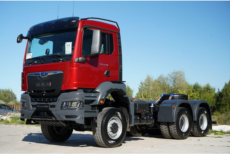 MAN TGS 33.480 / 6x6 / DO ZABUDOWY / FABRYCZNIE NOWY 2025 - شاحنة هيكل كابينة: صورة 1 MAN TGS 33.480 / 6x6 / DO ZABUDOWY / FABRYCZNIE NOWY 2025 - شاحنة هيكل كابينة: صورة 1