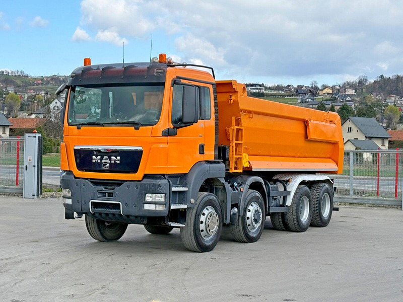 MAN TGS 35.360 KIPPER * 8x6 * TOPZUSTAND - شاحنة قلاب: صورة 2 MAN TGS 35.360 KIPPER * 8x6 * TOPZUSTAND - شاحنة قلاب: صورة 2