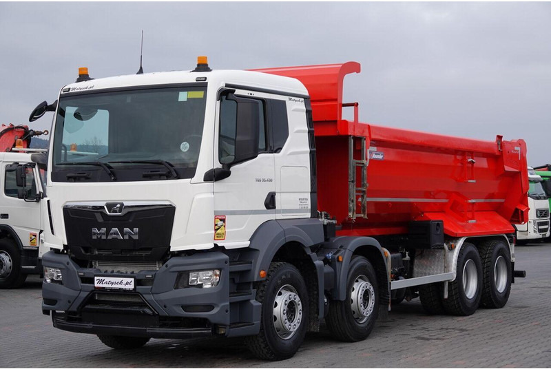 MAN TGS 35.430 / 8X4 / WYWROTKA TYLNOZSYPOWA / HYDROKLAPA / OPONY 10 - شاحنة قلاب: صورة 5 MAN TGS 35.430 / 8X4 / WYWROTKA TYLNOZSYPOWA / HYDROKLAPA / OPONY 10 - شاحنة قلاب: صورة 5
