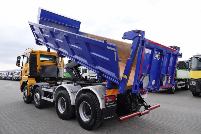 MAN TGS 35.500 / 8x4 / WYWROTKA / HYDROBURTA / BORDMATIK / NAVI / 20 - شاحنة قلاب: صورة 4 MAN TGS 35.500 / 8x4 / WYWROTKA / HYDROBURTA / BORDMATIK / NAVI / 20 - شاحنة قلاب: صورة 4