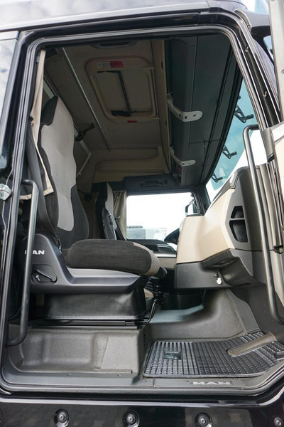 MAN TGX / 18.360 / ACC / E 6 / FIRANKA / 19 PALET / ŁAD. 7650 KG MAN TGX / 18.360 / ACC / E 6 / FIRANKA / 19 PALET / ŁAD. 7650 KG: صورة 8