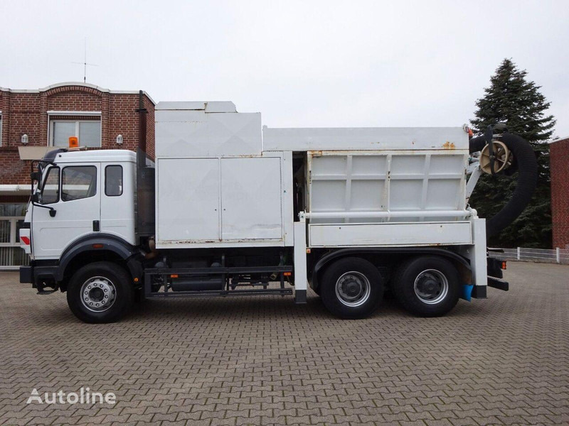 Mercedes-Benz 2527 - Vacuum truck 6x4 - شاحنة الشفط: صورة 3 Mercedes-Benz 2527 - Vacuum truck 6x4 - شاحنة الشفط: صورة 3