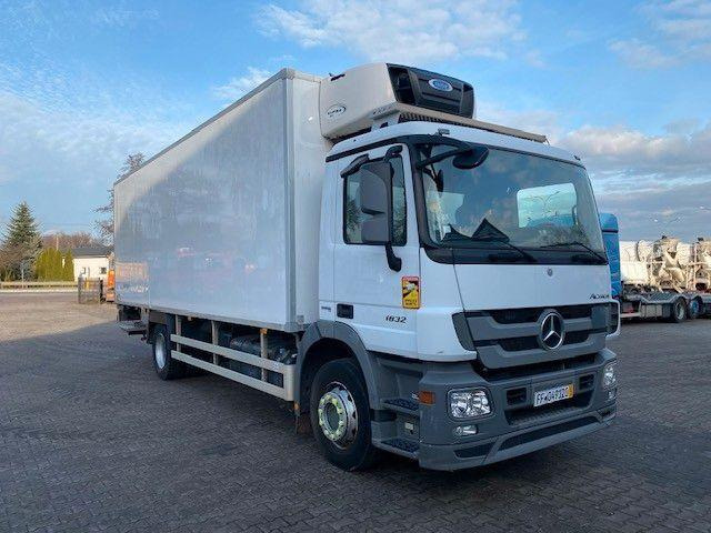 Mercedes-Benz ACTROS 1832 - شاحنة الفريزر: صورة 2 Mercedes-Benz ACTROS 1832 - شاحنة الفريزر: صورة 2