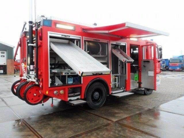 Mercedes-Benz ACTROS 1835 Feuerwehr 2080 L Fire Unit !! - سيارة إطفاء: صورة 5 Mercedes-Benz ACTROS 1835 Feuerwehr 2080 L Fire Unit !! - سيارة إطفاء: صورة 5