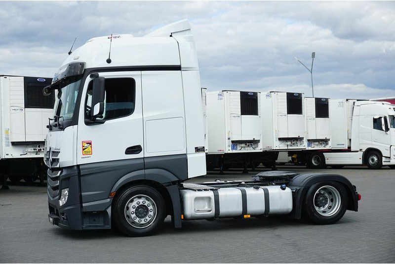 Mercedes-Benz ACTROS / 1851 / EURO 6 / ACC / MEGA / LOW DECK / BIG SPACE - وحدة جر: صورة 3 Mercedes-Benz ACTROS / 1851 / EURO 6 / ACC / MEGA / LOW DECK / BIG SPACE - وحدة جر: صورة 3