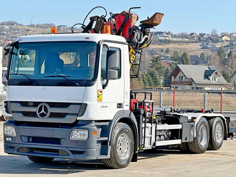 Mercedes-Benz ACTROS 2544 * ABROLLKIPPER * LHO L190Z(78) * TOP - شاحنة ذات خطاف, شاحنة كرين: صورة 4 Mercedes-Benz ACTROS 2544 * ABROLLKIPPER * LHO L190Z(78) * TOP - شاحنة ذات خطاف, شاحنة كرين: صورة 4
