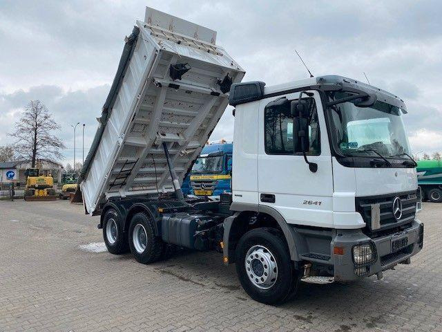 Mercedes-Benz ACTROS 2641 - شاحنة قلاب: صورة 2 Mercedes-Benz ACTROS 2641 - شاحنة قلاب: صورة 2