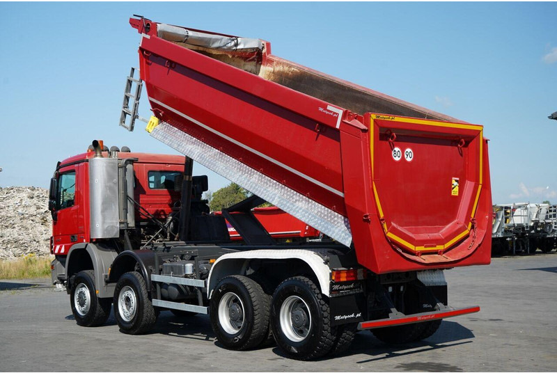 Mercedes-Benz ACTROS 4141 / 8X6 / WYWROTKA TYLNOZSYPOWA / MEILLER KIPPER 5.3M - شاحنة قلاب: صورة 4 Mercedes-Benz ACTROS 4141 / 8X6 / WYWROTKA TYLNOZSYPOWA / MEILLER KIPPER 5.3M - شاحنة قلاب: صورة 4