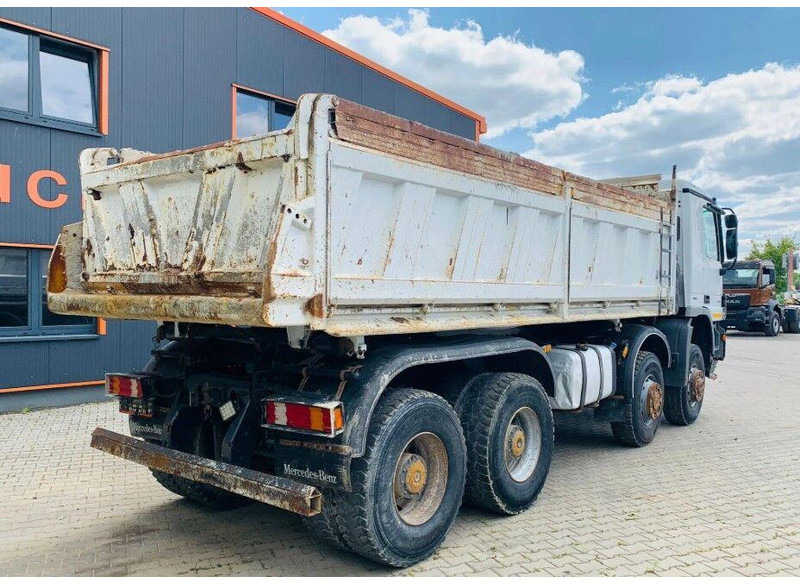 شاحنة قلاب Mercedes-Benz ACTROS 4144 8x8 Tipper: صورة 9 شاحنة قلاب Mercedes-Benz ACTROS 4144 8x8 Tipper: صورة 9