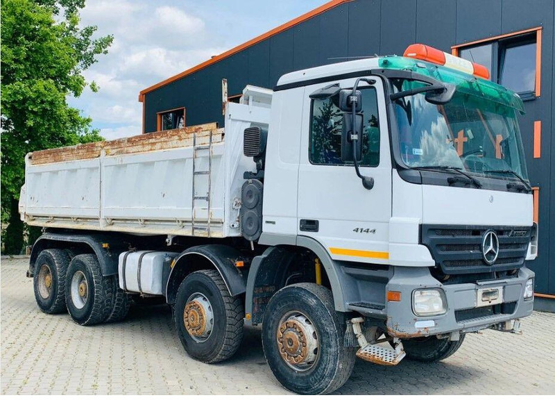 Mercedes-Benz ACTROS 4144 8x8 Tipper - شاحنة قلاب: صورة 1 Mercedes-Benz ACTROS 4144 8x8 Tipper - شاحنة قلاب: صورة 1