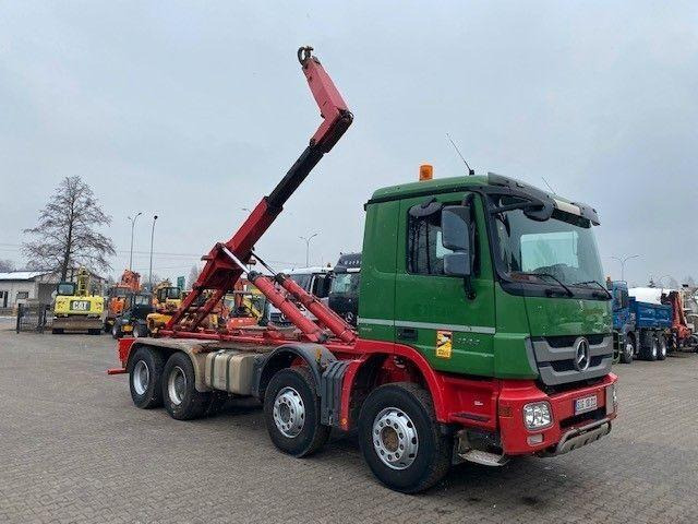 Mercedes-Benz ACTROS 4144 - شاحنة ذات خطاف: صورة 1 Mercedes-Benz ACTROS 4144 - شاحنة ذات خطاف: صورة 1