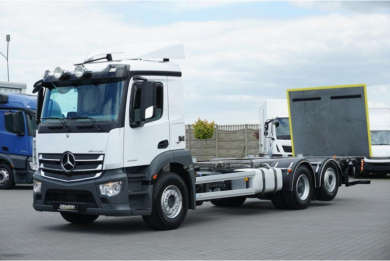 Mercedes-Benz ANTOS / 2535 / ACC / E 6 / BDF + WINDA / 7.15 , 7.45, 7.82 M / O - شاحنات الحاويات / جسم علوي قابل للتغيير شاحنة: صورة 2 Mercedes-Benz ANTOS / 2535 / ACC / E 6 / BDF + WINDA / 7.15 , 7.45, 7.82 M / O - شاحنات الحاويات / جسم علوي قابل للتغيير شاحنة: صورة 2