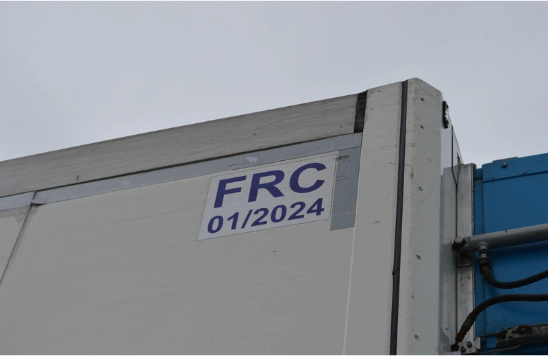 شاحنة الفريزر Mercedes-Benz ANTOS 2540 REFRIGERATOR + LIFT + SIDE DOOR: صورة 18