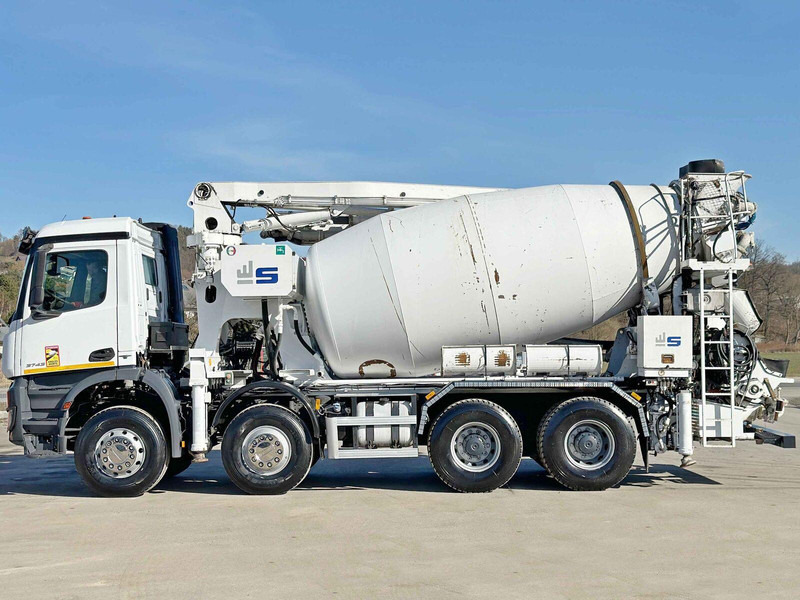 Mercedes-Benz AROCS 3743 * Betonpumpe + FUNK * 8x4 * TOP - شاحنة خلاطة خرسانة: صورة 4 Mercedes-Benz AROCS 3743 * Betonpumpe + FUNK * 8x4 * TOP - شاحنة خلاطة خرسانة: صورة 4