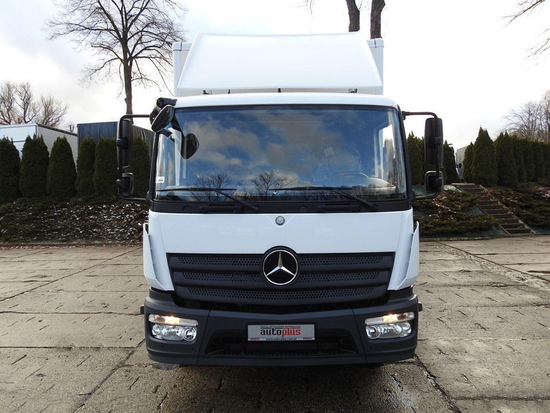 Mercedes-Benz ATEGO 12.24 KONTENER WINDA 18 PALET TEMPOMAT KLIMATYZACJA AUTOMA - شاحنة مقفلة: صورة 5 Mercedes-Benz ATEGO 12.24 KONTENER WINDA 18 PALET TEMPOMAT KLIMATYZACJA AUTOMA - شاحنة مقفلة: صورة 5