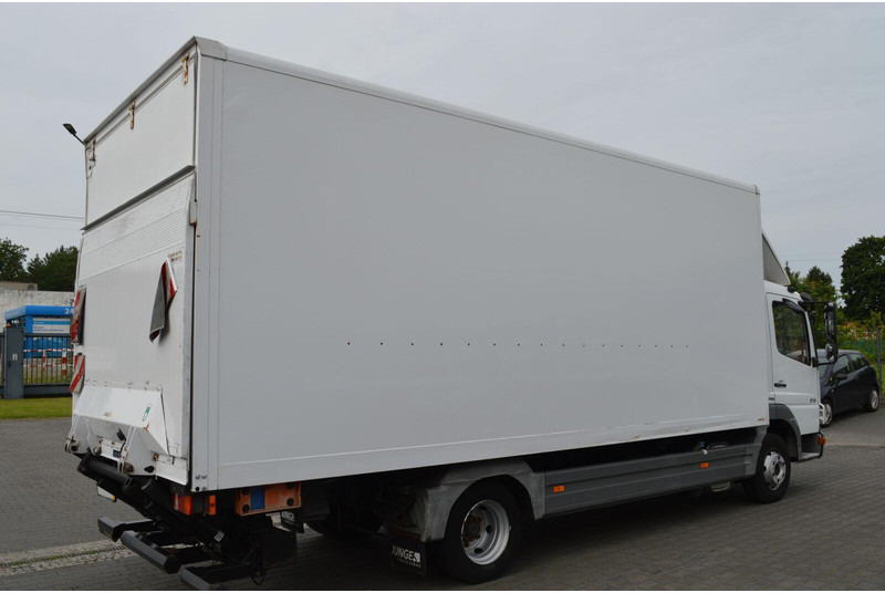 Mercedes-Benz ATEGO 816 CONTAINER+LIFT EURO 5 - شاحنة مقفلة: صورة 4 Mercedes-Benz ATEGO 816 CONTAINER+LIFT EURO 5 - شاحنة مقفلة: صورة 4