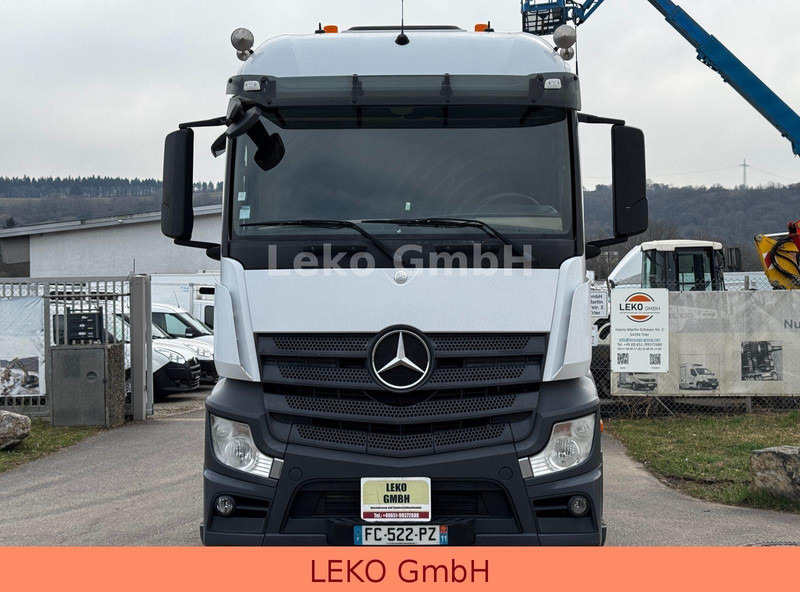 Mercedes-Benz Actros 1845 - وحدة جر: صورة 2 Mercedes-Benz Actros 1845 - وحدة جر: صورة 2