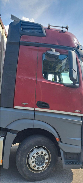 Mercedes-Benz Actros 1851 - شاحنة نقل المواشي: صورة 4 Mercedes-Benz Actros 1851 - شاحنة نقل المواشي: صورة 4