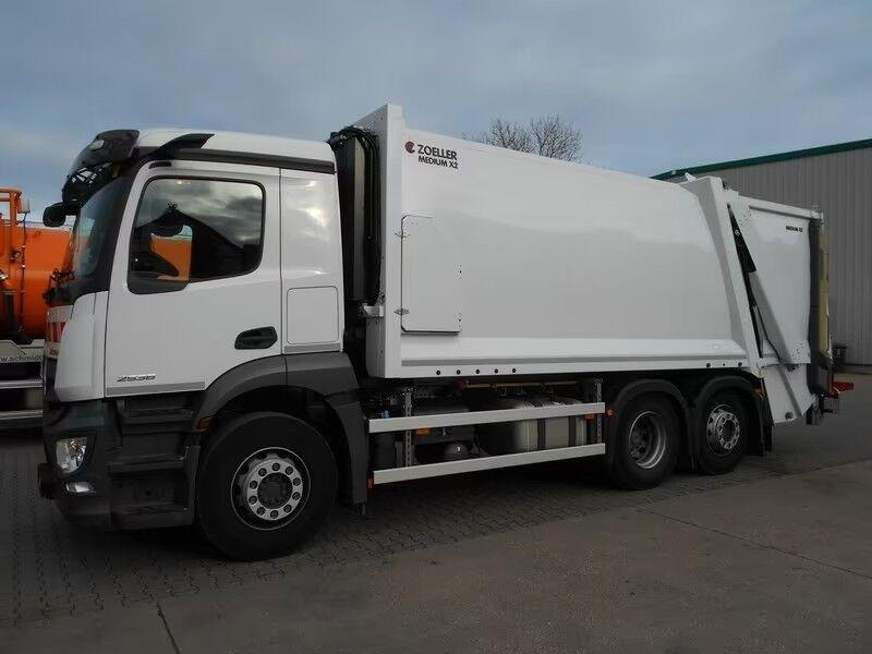 Mercedes-Benz Actros 2536 - Garbage truck - شاحنة النفايات: صورة 1 Mercedes-Benz Actros 2536 - Garbage truck - شاحنة النفايات: صورة 1