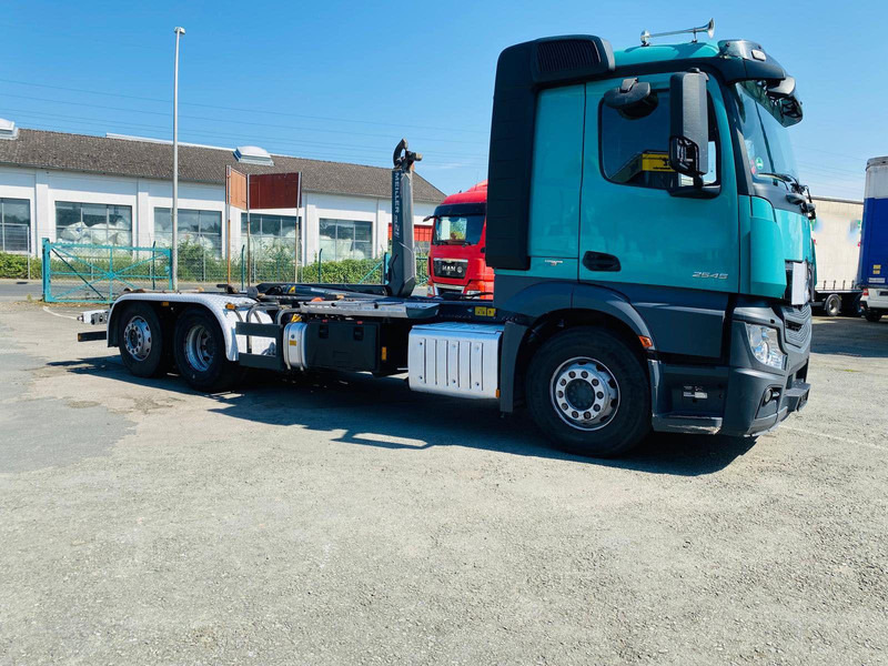 Mercedes-Benz Actros 2545 Meileraufbau GUTER ZUSTAND - شاحنات مسطحة, شاحنة كرين: صورة 4 Mercedes-Benz Actros 2545 Meileraufbau GUTER ZUSTAND - شاحنات مسطحة, شاحنة كرين: صورة 4