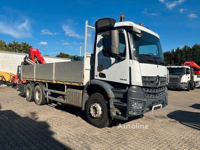 Mercedes-Benz Arocs 2636 - Flatbed truck + crane - شاحنات مسطحة, شاحنة كرين: صورة 2 Mercedes-Benz Arocs 2636 - Flatbed truck + crane - شاحنات مسطحة, شاحنة كرين: صورة 2