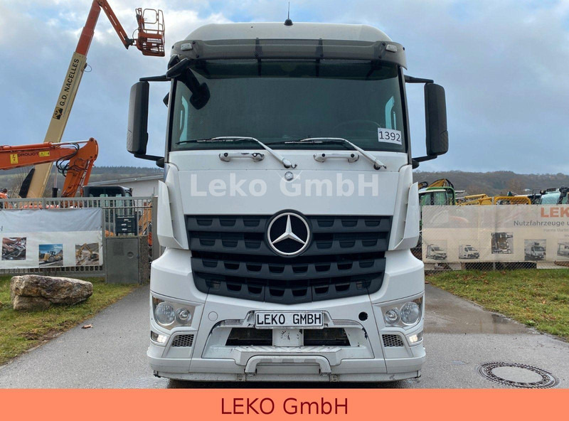 Mercedes-Benz Arocs 4x4 Euro 6 Kipphydraulik - وحدة جر: صورة 2 Mercedes-Benz Arocs 4x4 Euro 6 Kipphydraulik - وحدة جر: صورة 2
