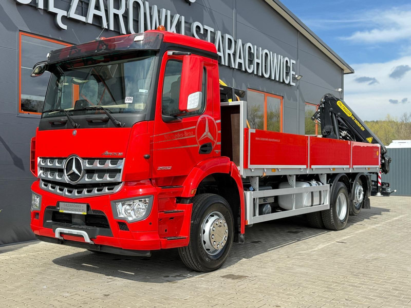 Mercedes-Benz Arocs Actros 2532 / E6 / 6x2 / skrzynia + żuraw Palfinger / budo - شاحنات مسطحة, شاحنة كرين: صورة 2 Mercedes-Benz Arocs Actros 2532 / E6 / 6x2 / skrzynia + żuraw Palfinger / budo - شاحنات مسطحة, شاحنة كرين: صورة 2