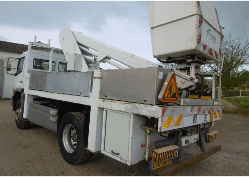 Mercedes-Benz Atego 1318 Nacelle - Lifting basket truck - شاحنة, شاحنة كرين: صورة 4 Mercedes-Benz Atego 1318 Nacelle - Lifting basket truck - شاحنة, شاحنة كرين: صورة 4