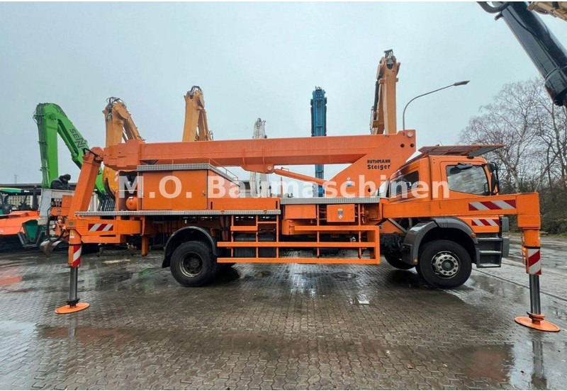 شاحنة, شاحنة كرين Mercedes-Benz Atego 1928: صورة 9 شاحنة, شاحنة كرين Mercedes-Benz Atego 1928: صورة 9