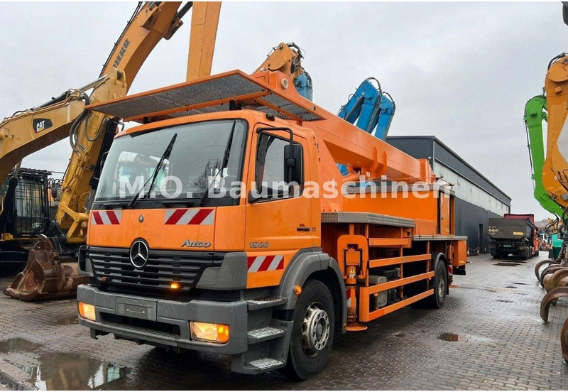 شاحنة, شاحنة كرين Mercedes-Benz Atego 1928: صورة 14 شاحنة, شاحنة كرين Mercedes-Benz Atego 1928: صورة 14