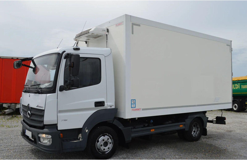 Mercedes-Benz Atego 716 IZOTERMA REFRIGERATOR SIDE DOOR - شاحنة الفريزر: صورة 2 Mercedes-Benz Atego 716 IZOTERMA REFRIGERATOR SIDE DOOR - شاحنة الفريزر: صورة 2