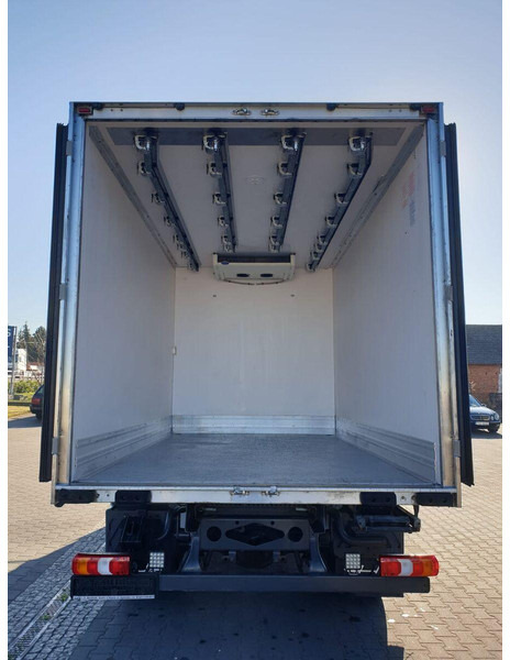 Mercedes-Benz Atego 816 EURO 6 HOOK REFRIGERATOR ROHRBAHNEN - شاحنة الفريزر: صورة 1 Mercedes-Benz Atego 816 EURO 6 HOOK REFRIGERATOR ROHRBAHNEN - شاحنة الفريزر: صورة 1