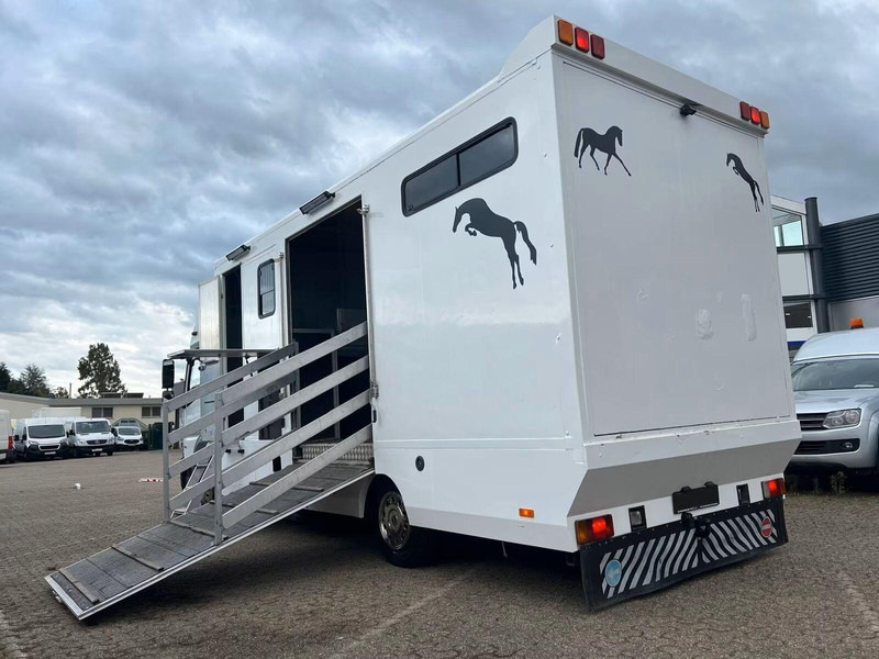 Mercedes-Benz Atego 823 - Horse transporter - شاحنة نقل خيل: صورة 5 Mercedes-Benz Atego 823 - Horse transporter - شاحنة نقل خيل: صورة 5